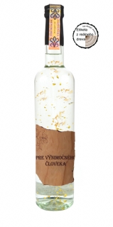 Darčeková fľaša - vodka (borovička) so zlatom Drevená - Výnimočný človek